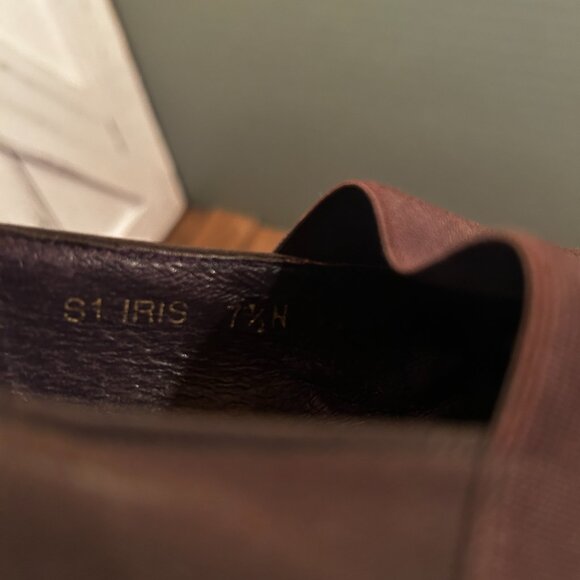 Donald J Pliner Womens Loafer Brown Fabric Block Heels Square Toe Slip On 7.5 - Picture 9 of 10